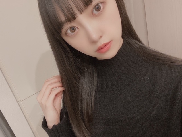 堀 未央奈｜4月（2020-04-02）｜2枚目