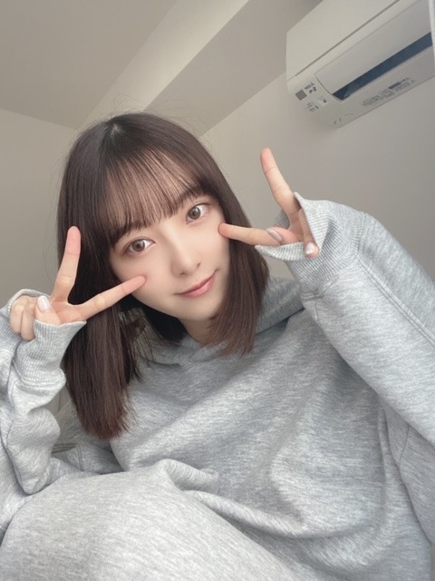 堀 未央奈｜髪が伸びてきちゃいました（2020-04-24）｜4枚目
