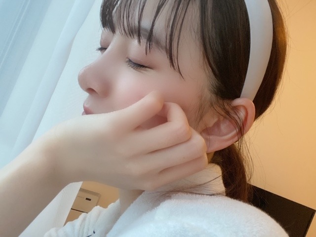 堀 未央奈｜いつかのはなし（2020-04-28）｜3枚目