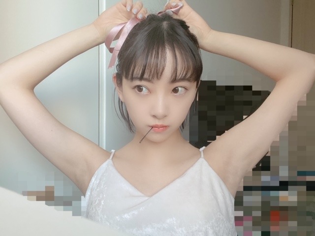 堀 未央奈｜海がきこえる（2020-05-07）｜2枚目