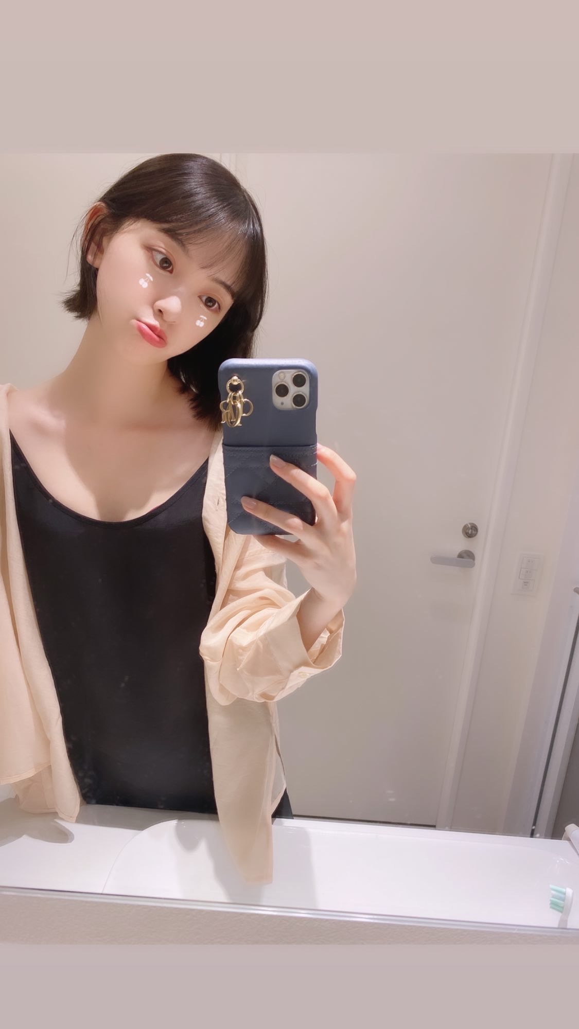 堀 未央奈｜前髪あげちゃう（2020-08-19）｜5枚目