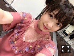 渡辺 みり愛｜夜桜（2018-03-22）｜3枚目