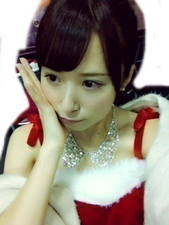 衛藤 美彩｜ クリスマスイブ♡♡ 大分の親友の誕生日でさっき電話でお祝いしたよ♪  misa♡（2012-12-24）｜2枚目