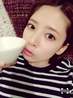 橋本 奈々未｜今日も友達から結婚の報告が きた、おめでとう！！（2015-01-25）