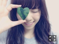 西野 七瀬｜お湯に浸かる紙（2014-06-11）｜2枚目