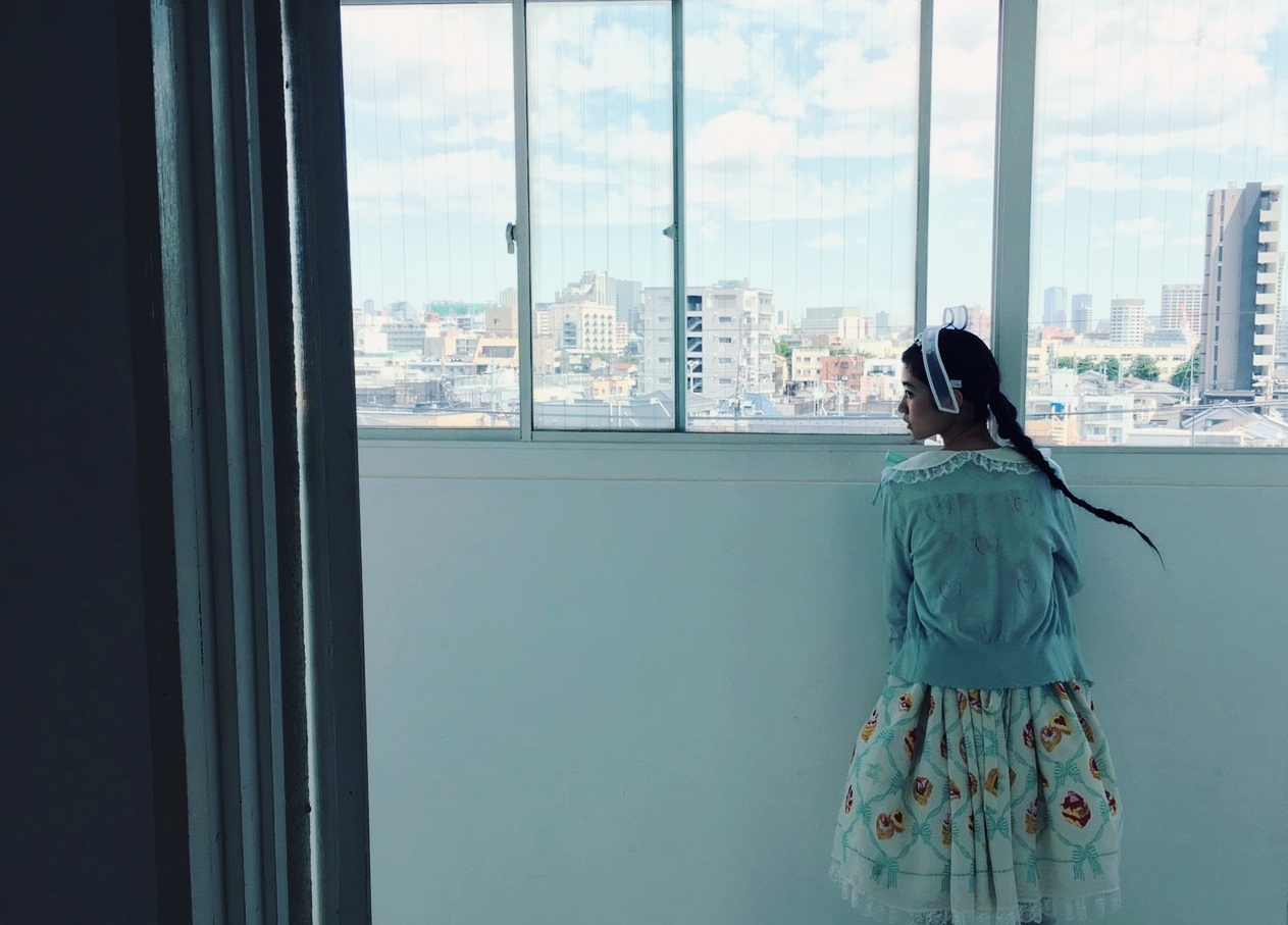 寺田 蘭世｜ブルー（2019-08-16）｜3枚目