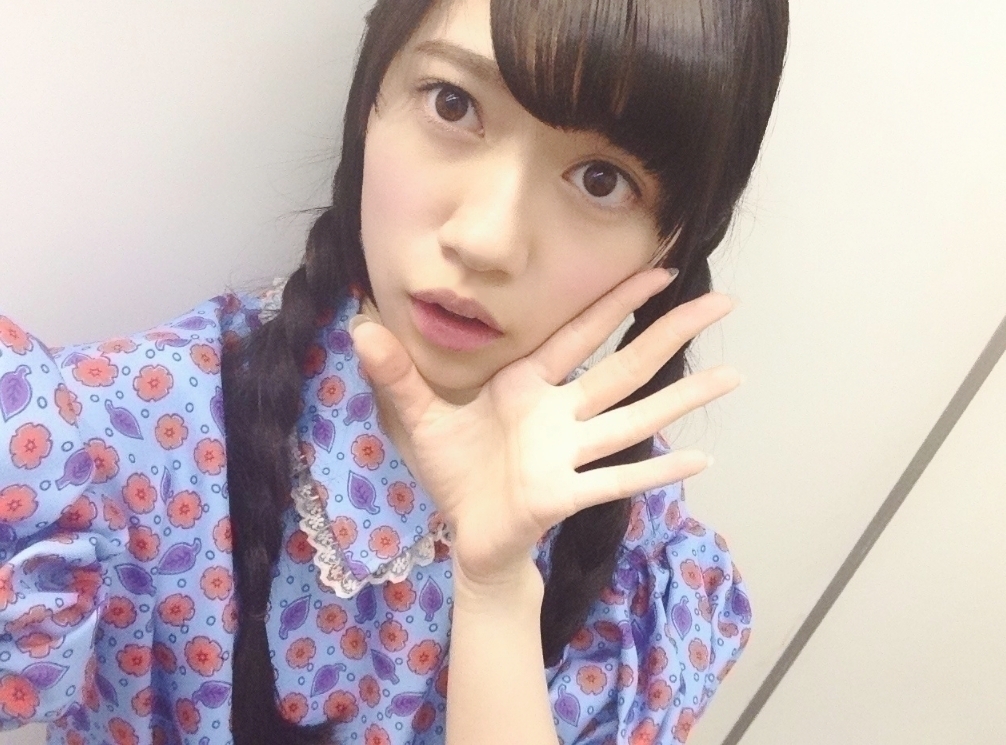 寺田 蘭世｜皆さん今日は絢音ちゃんのお 誕生日です！私は長文のメッセー …（2015-03-05）
