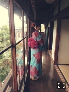 山崎 怜奈｜大器を作るには、い そぐべからずこと。99（2015-06-22）｜2枚目