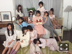 山崎 怜奈｜Xmasにはスニーカー が届きました。誰か と被っている気がす るけど誰だっけ。116（2015-12-26）｜4枚目