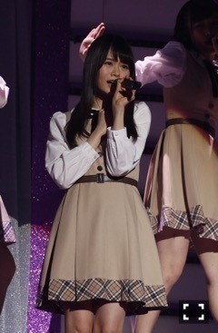 山崎 怜奈｜ポニーテールと、横くるくる（2016-12-09）｜3枚目