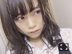 山崎 怜奈｜肩に８キログラム（2017-04-18）｜4枚目