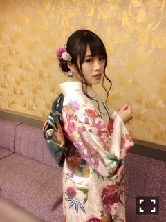 山崎 怜奈｜鶴（2018-01-10）｜2枚目
