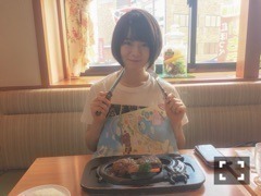山崎 怜奈｜助手席がすき（2018-04-05）｜3枚目