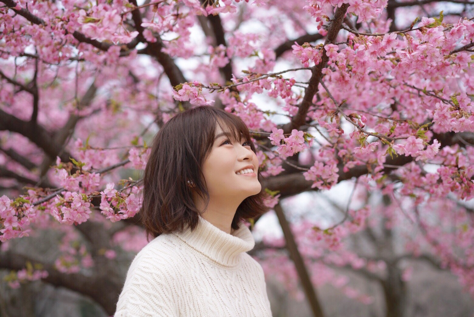 山崎 怜奈｜なにか（2019-03-11）｜2枚目