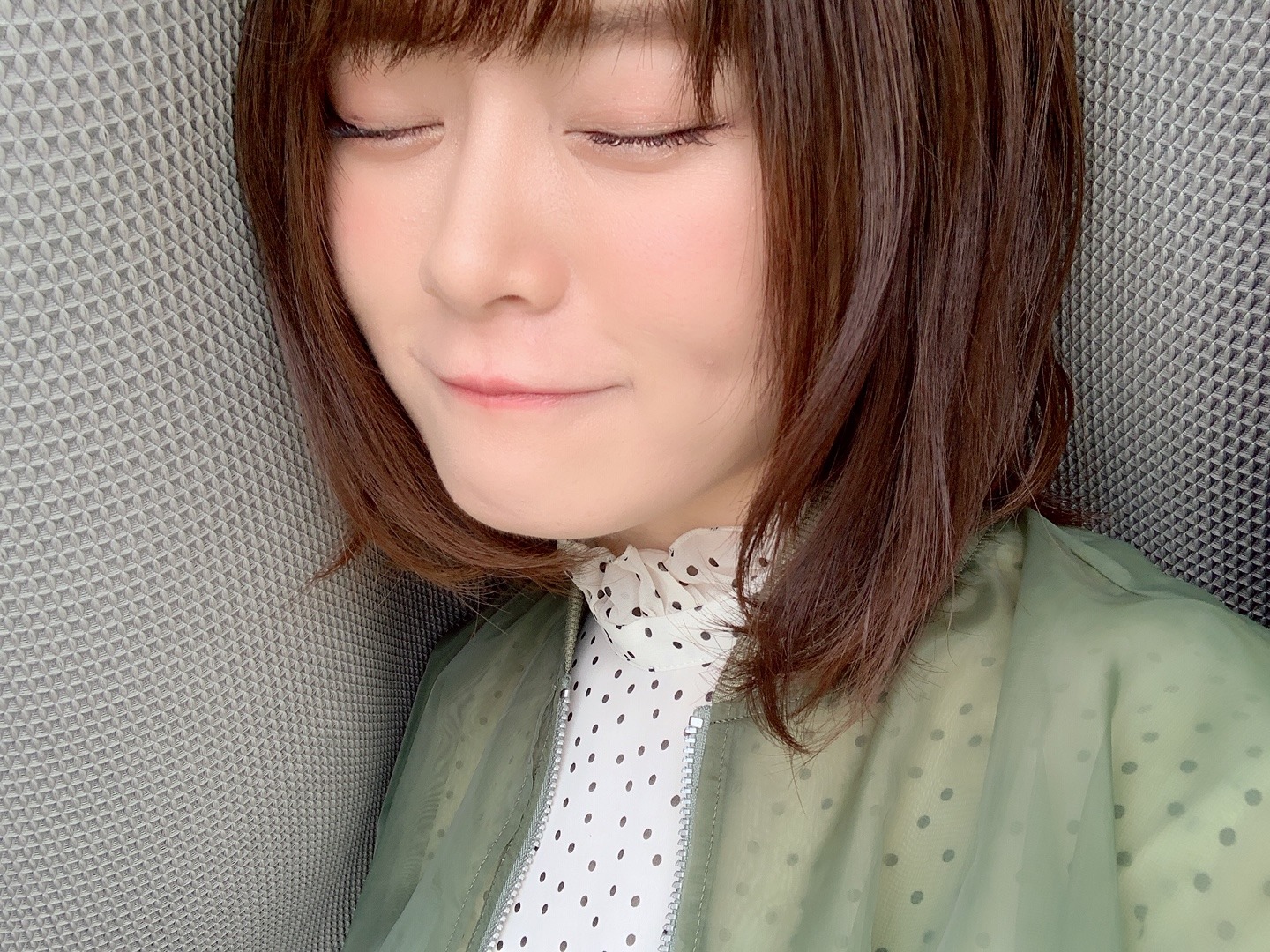 山崎 怜奈｜まぶしい（2019-06-25）｜2枚目