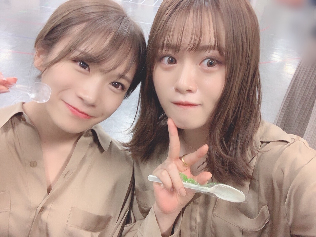 山崎 怜奈｜カーテンを変えたい（2019-11-05）｜2枚目