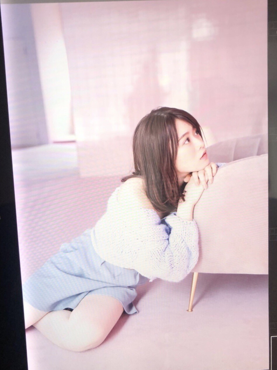 山崎 怜奈｜遠くの幸せ願う（2020-01-02）｜3枚目