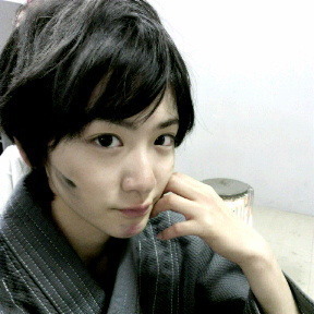 生駒 里奈｜きゃーなんかすさまじく時がすぎ ておる!!（2013-03-06）｜3枚目