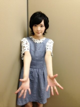 生駒 里奈｜エアー握手会開催します！（2013-07-08）｜2枚目