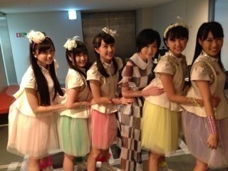 生駒 里奈｜遅れましたがヽ(・∀・)ﾉ（2013-08-03）