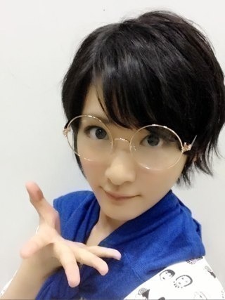 生駒 里奈｜横浜個別握手会ヽ(・∀・)ﾉ（2013-08-11）｜3枚目