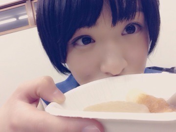 生駒 里奈｜コープスパーティー 撮影中っ！！（2015-03-17）｜2枚目