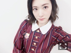 生駒 里奈｜これからの季節、街を歩いていたらもしかしたらヴィクトルがいるかも知れないから目を凝らしていくよ。（2016-11-23）｜4枚目