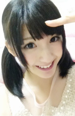 井上 小百合｜ヽ(｡･ω･｡) デレ デレー（2013-09-28）｜3枚目