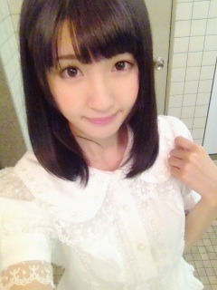 井上 小百合｜ヽ(｡･ω･｡) 僕と あくしゅー（2013-09-30）｜5枚目