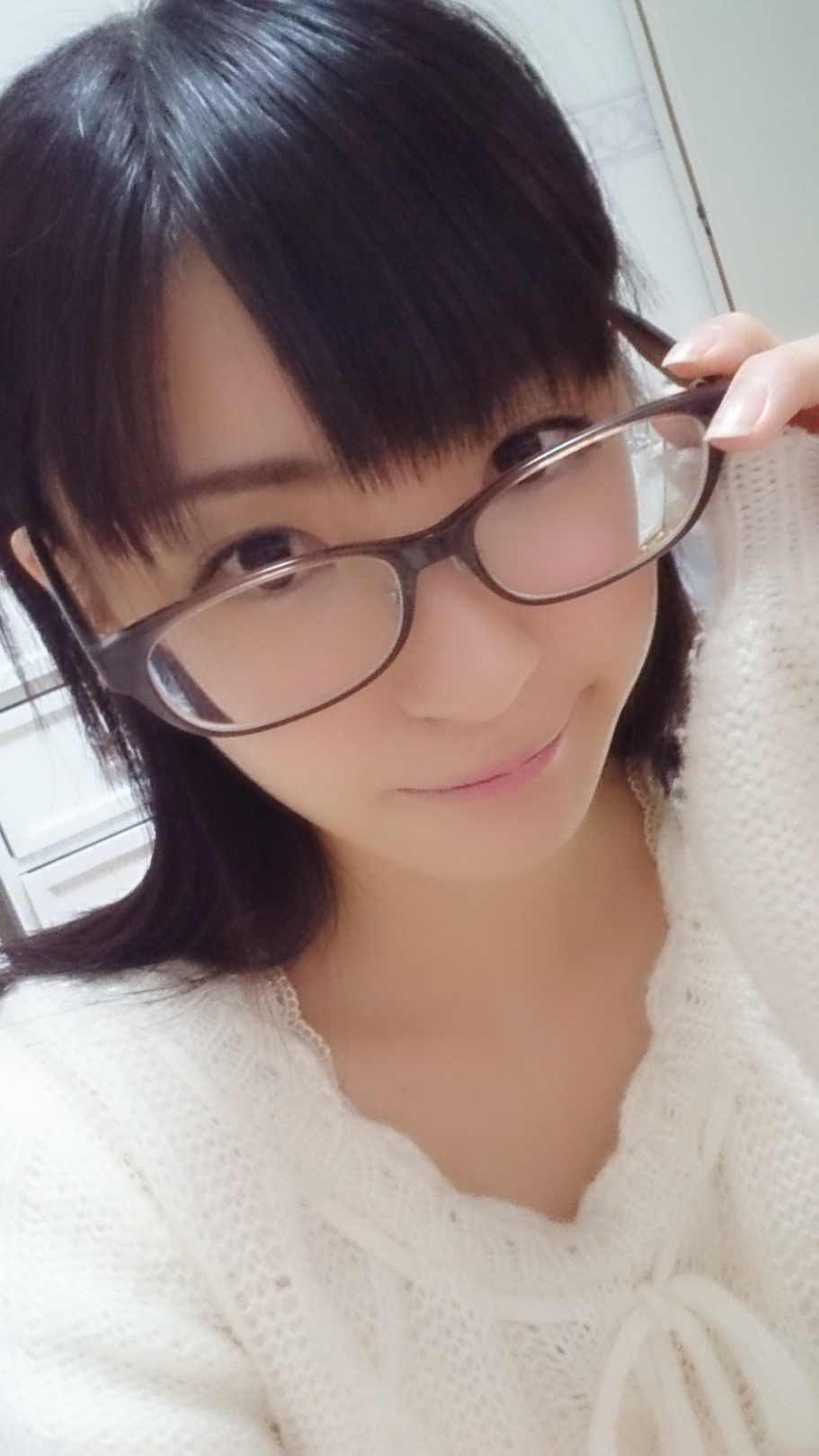 井上 小百合｜ヽ(。・ω ・。)め がねコレクションー（2013-11-12）｜3枚目