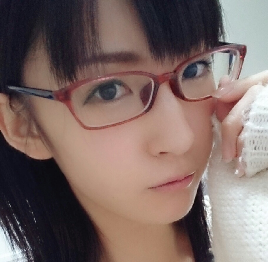 井上 小百合｜ヽ(。・ω ・。)め がねコレクションー（2013-11-12）｜4枚目