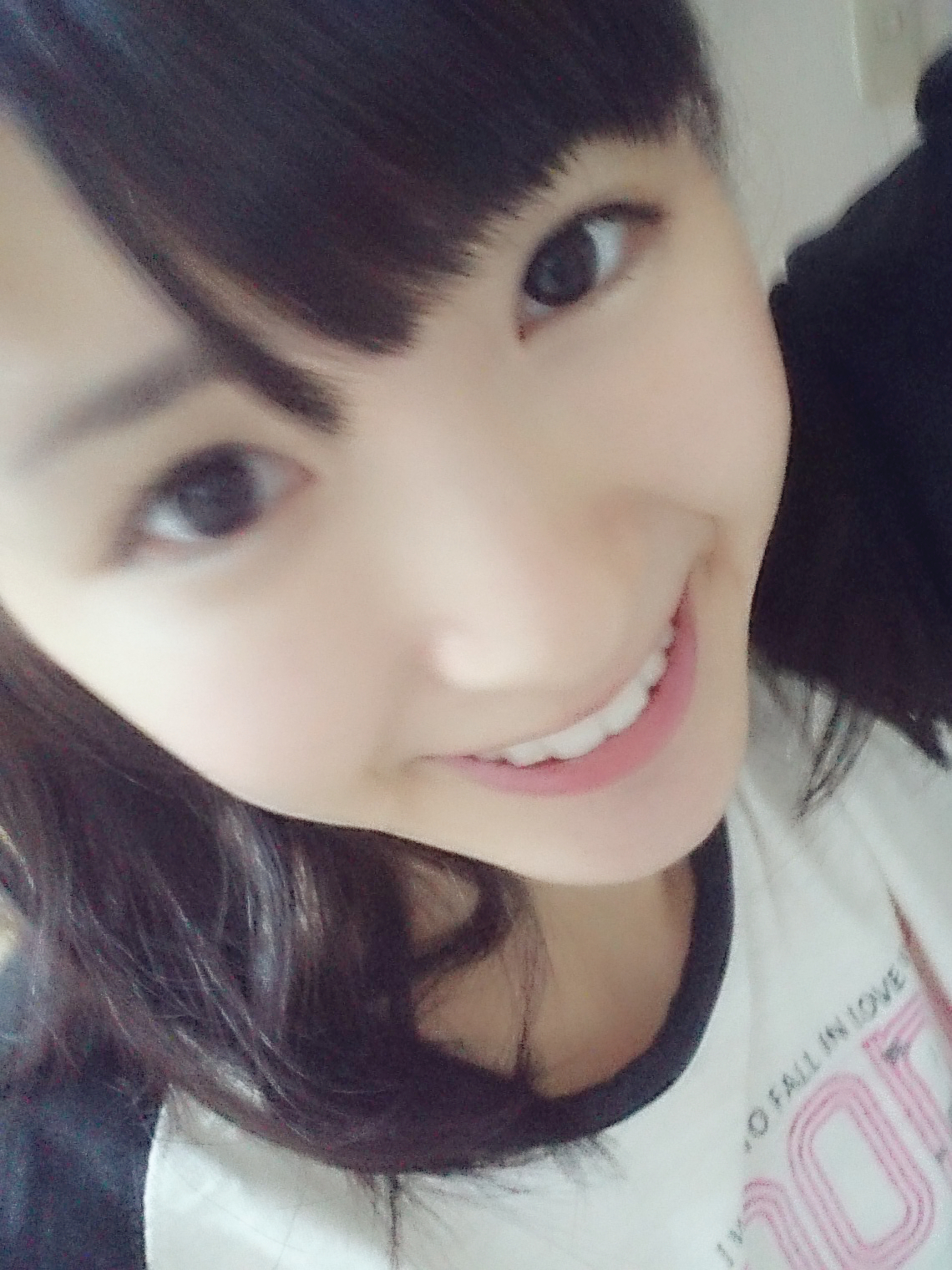 井上 小百合｜ヽ(。・ω ・。)豪 快なチェンジ（2013-12-19）｜2枚目