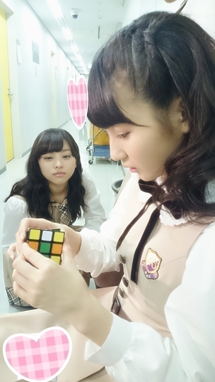 井上 小百合｜ヽ(。・ω ・。)夢 中なのです（2013-12-26）｜3枚目