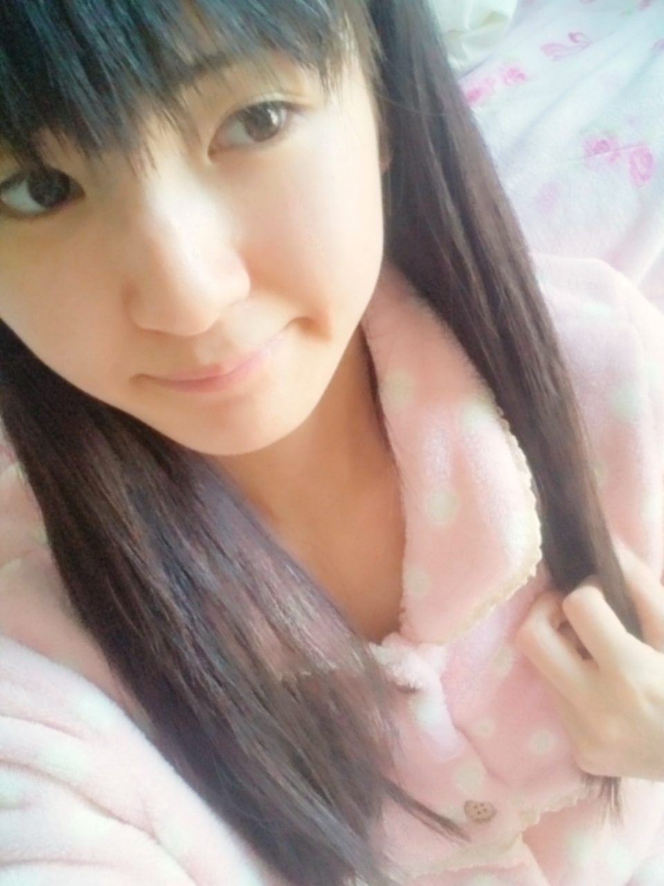 井上 小百合｜ヽ(。・ω ・。)オ ンザまゆげ。（2014-04-15）｜3枚目