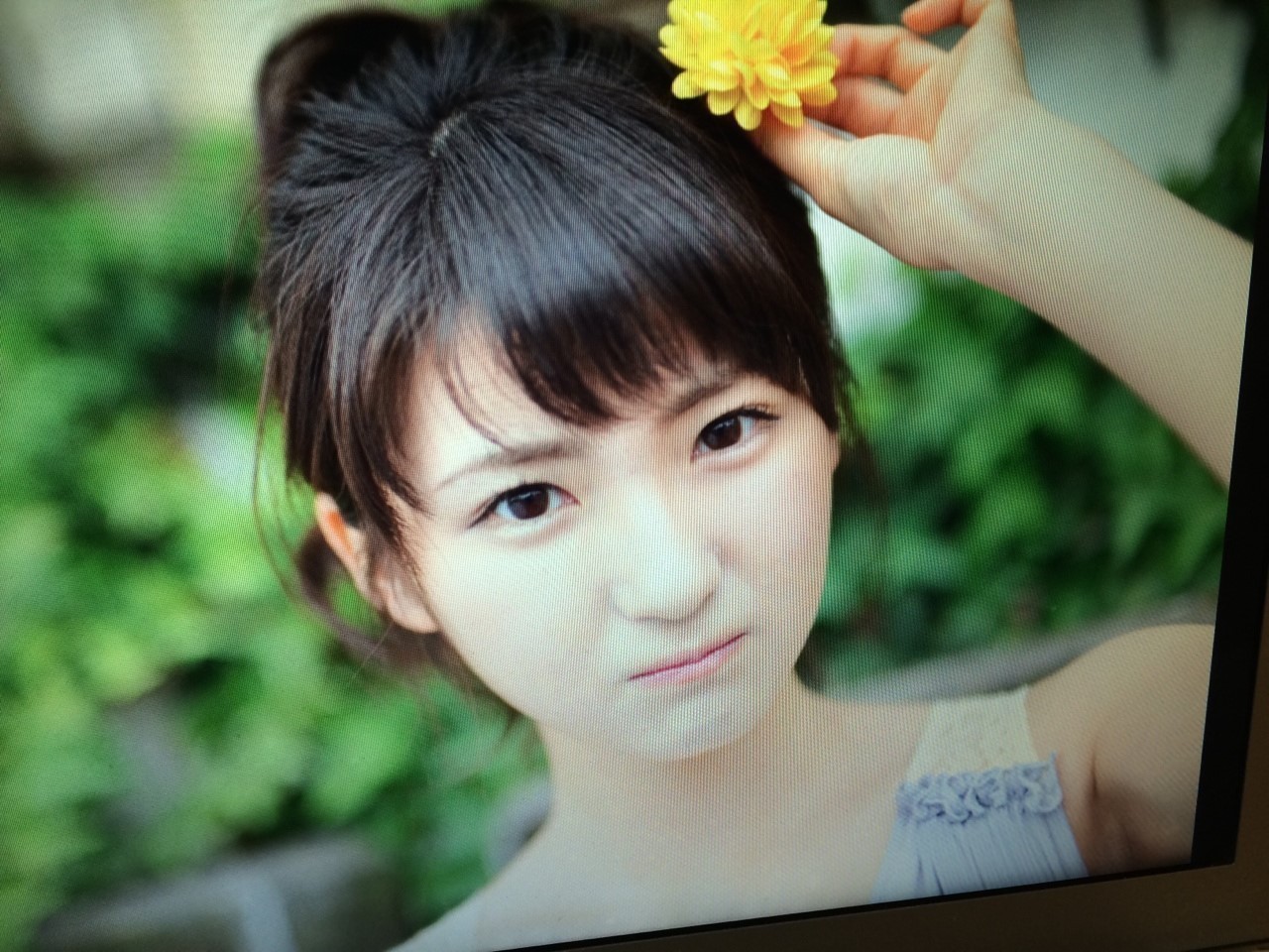 井上 小百合｜ヽ(。・ω ・。)そ ばに咲く。（2014-07-10）｜2枚目