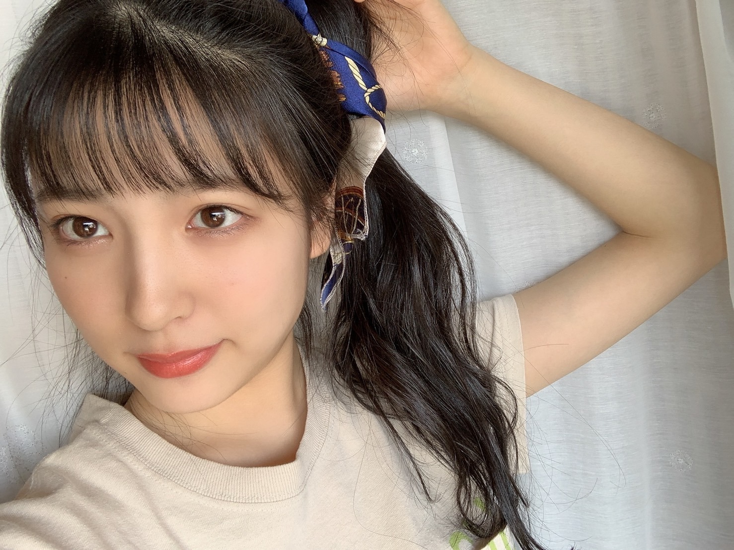 早川 聖来｜外へ出る予定もないのにお洒落してみました（2020-04-30）｜3枚目