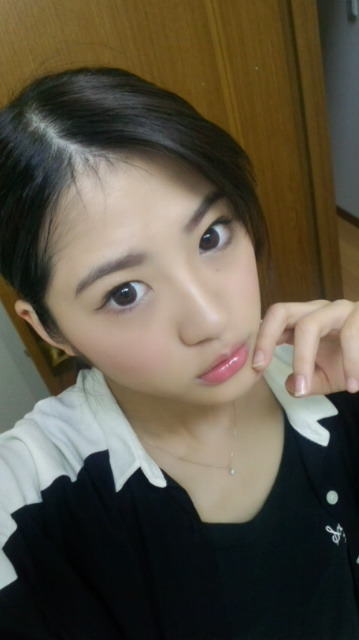 若月 佑美｜ヽ(゜▽、 ゜)ノ←こ んな顔文字いつつかうんだよ。し かも…（2012-04-13）