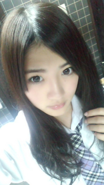 若月 佑美｜深川氏のブログの３コマ劇場の写 メの２枚目の若月の表情...…（2012-04-17）
