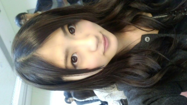 若月 佑美｜プールに行った。足と手を動かす から痩せるといって川後が無言…（2012-04-22）