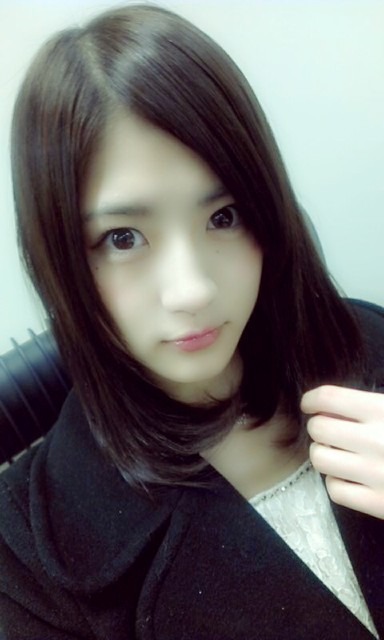 若月 佑美｜今日の朝ごはん。モンブラン、シ ョートケーキ、チョコレートケー キです。（2013-01-22）｜2枚目