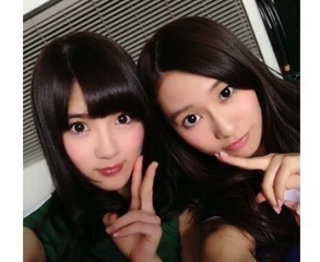 若月 佑美｜どうしてコンタクトをつけたまま 昼寝して起きると目がシパシパし てあかないのだ。（2013-05-22）