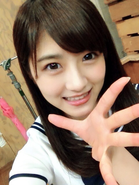 若月 佑美｜若月『タイトル考えて! 』みさみさ『みさへんたいって言 った…（2013-07-29）