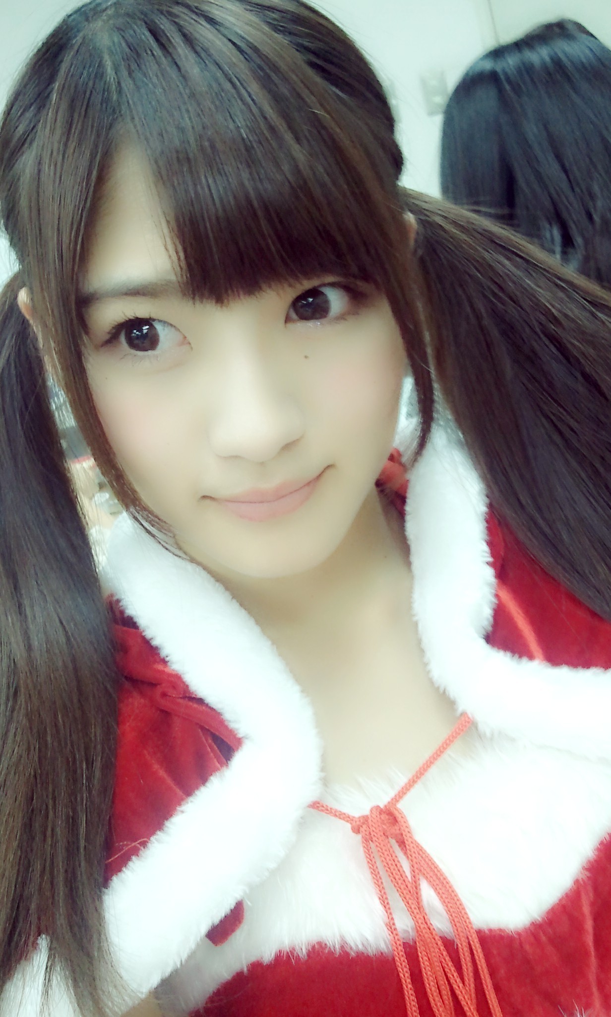若月 佑美｜クリスマスは、アイスケーキをお 父さんに買ってもらうつもり！っ てこのタイトルで父に伝える。笑（2013-12-15）｜3枚目