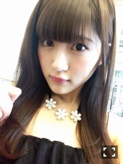 若月 佑美｜身長伸びないかな。あと5cm。 いや、3cmでも構わないです。母に 言うと、足引っ張ってあげようか と言われるので困る。（2014-03-29）｜3枚目