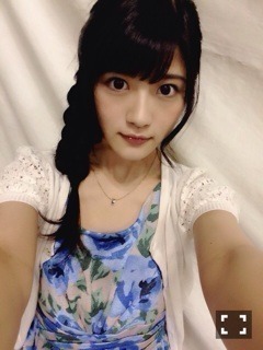若月 佑美｜横浜個別握手会！（2014-05-06）｜4枚目