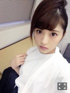 若月 佑美｜無題（2014-10-31）｜3枚目