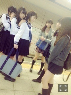 若月 佑美｜くりすますぱーてぃーをした い。（2014-12-08）｜4枚目