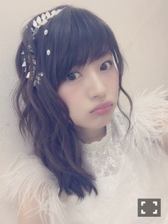 若月 佑美｜今年も残り僅か。怖いよー（2015-12-15）｜2枚目