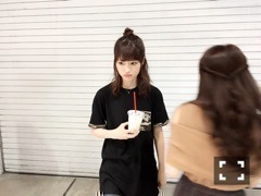 若月 佑美｜握手会in横浜パシフィコ（2016-09-25）｜3枚目