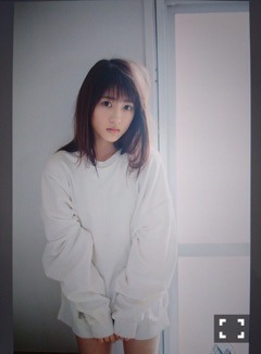 若月 佑美｜タイトルを考えていたら寝てしまってい た...（2017-05-13）｜2枚目